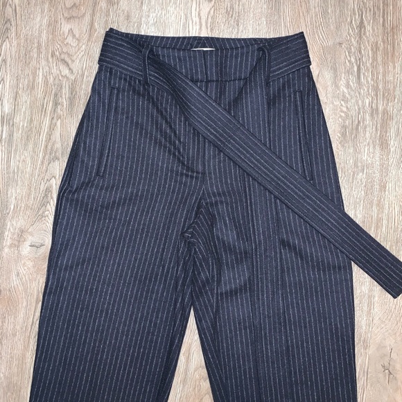 Wilfred | Jallade Cropped Trousers - Picture 3 of 12